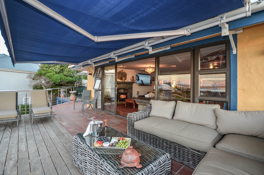 3 Bedroom Property for Sale in Yzerfontein Western Cape